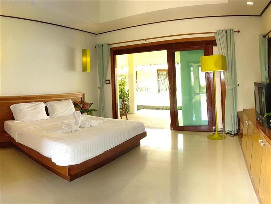 Nantra De Deluxe Hotel Hatjau-part Kültér fotó